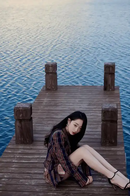 蒋梦婕的多面人生,从演员到时尚偶像每一步都让人惊叹!