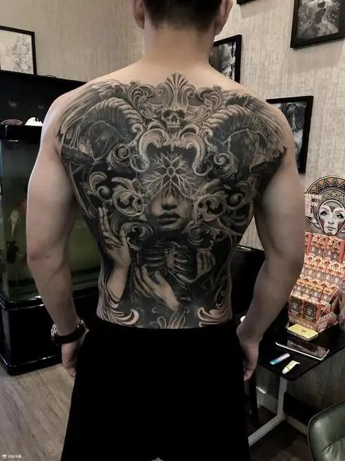 堕落天使_纹身图案手稿图片_郑岚的纹身作品集