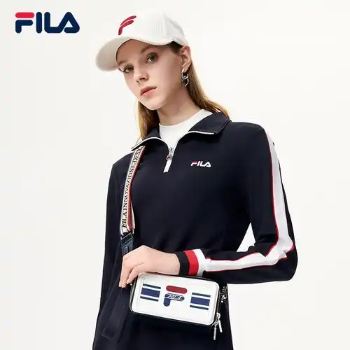 江疏影同款fila斐乐女式休闲斜挎包f13w1491622色458元包邮需领券