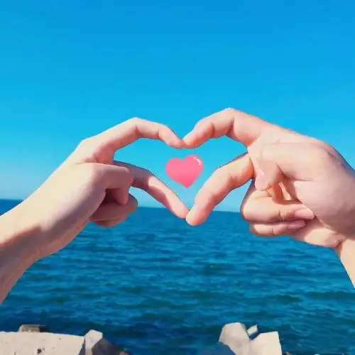 还有手指比出的小小心95重叠手势手与手叠加在一起比出 一二三 以及