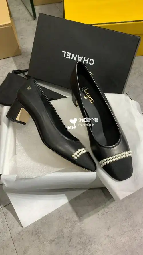 chanel香奈儿珍珠高跟鞋