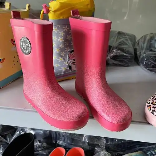 瑕疵新货女童女孩粉色色系公主雨鞋学生中大雨靴