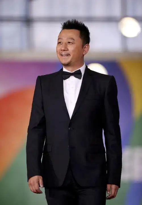 郭涛简历个人资料简介 :娶小15岁美娇妻,婚后连生两胎,如今事业有成