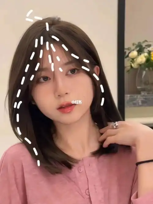 050505美到犯罪的锁骨发|分享一款减龄锁骨发型,整体低层次修剪