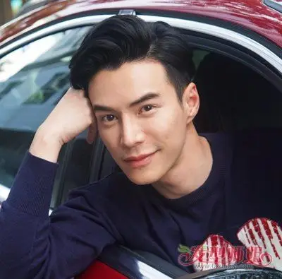 背头不是你想梳就能梳的 脸型有这几个特征的男生梳背头才好看