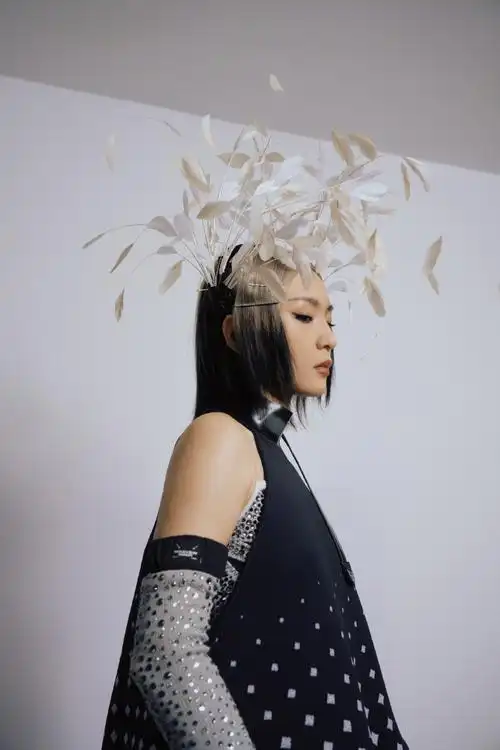 周笔畅深圳演唱会##周笔畅女大十八变巡回演唱会