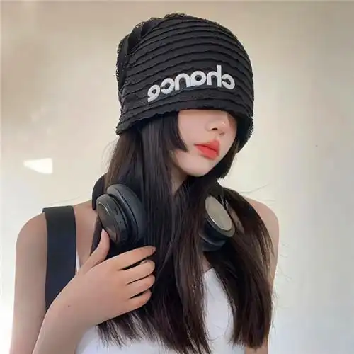 酷酷的甜妹头像真人女生高清图片