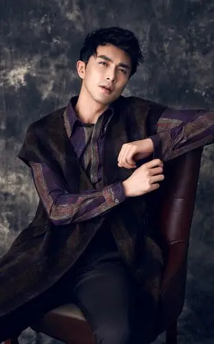 高伟光俊朗帅气时尚写真