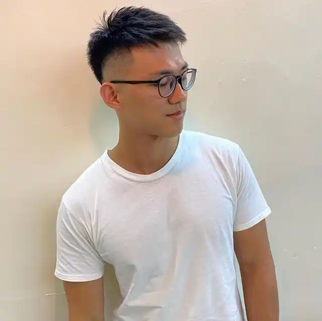 男生留两边铲光发型太帅了试试这4款潮流造型干净又利落