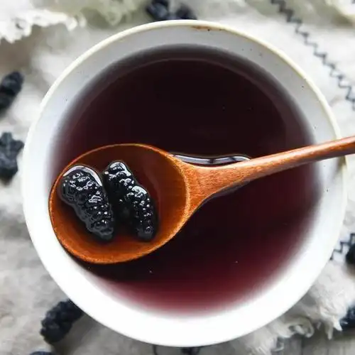 桑葚干泡水喝好处多但也不能随便喝5个禁忌要牢记