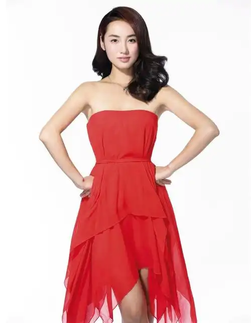 吕一高清美照 甜美女人展现清新气质