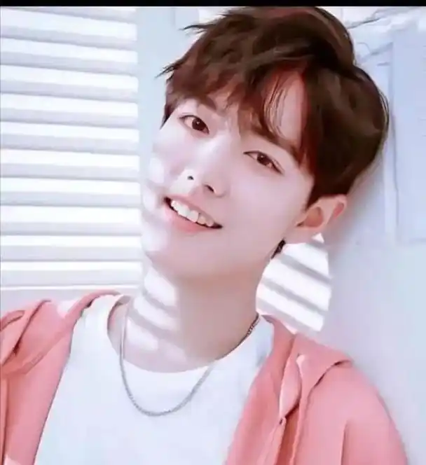 手绘头像肖战真帅