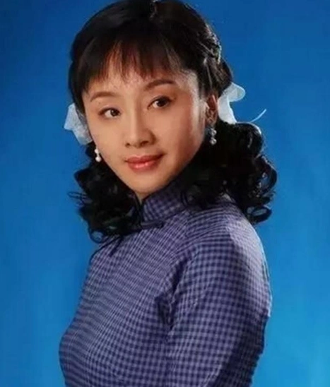 51岁"扈十娘"两次上春晚,离婚后单身至今,前夫是秦海璐现任|唐静