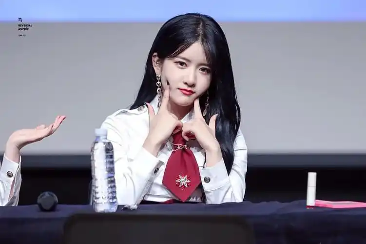 宇宙少女队长exy秋所静美图集锦