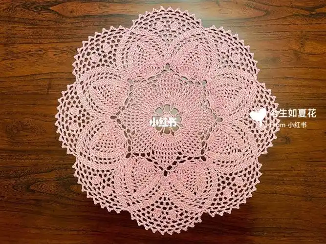第一次尝试使用蕾丝线,第一次尝试看外网图解,第一次尝试钩织蕾丝桌垫