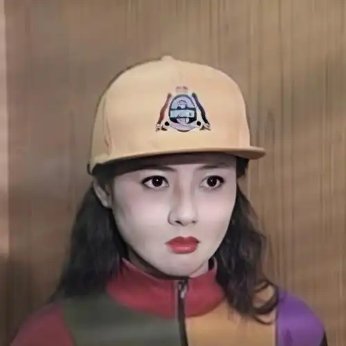 短发气质非常干练婚纱郭蔼明 好靓再来一张自己用的何美钿头像哈哈太