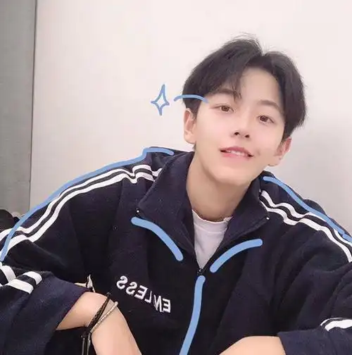 周小头从苡安颜转采于2021-09-27 15:15:48二十岁小鲜肉逗号刘海发型