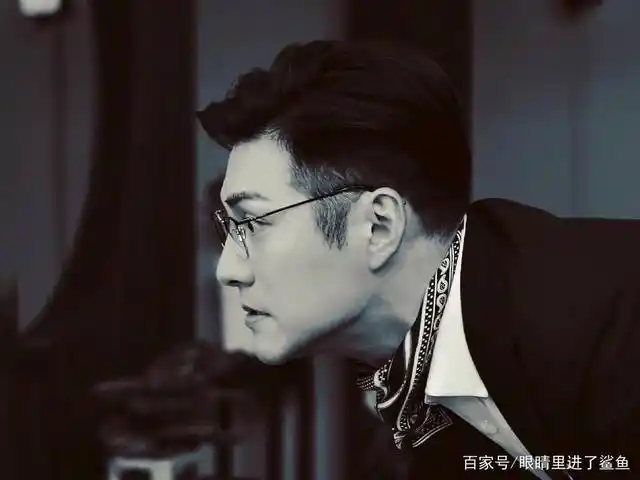 为什么严宽的脸里里外外都透露着贵气