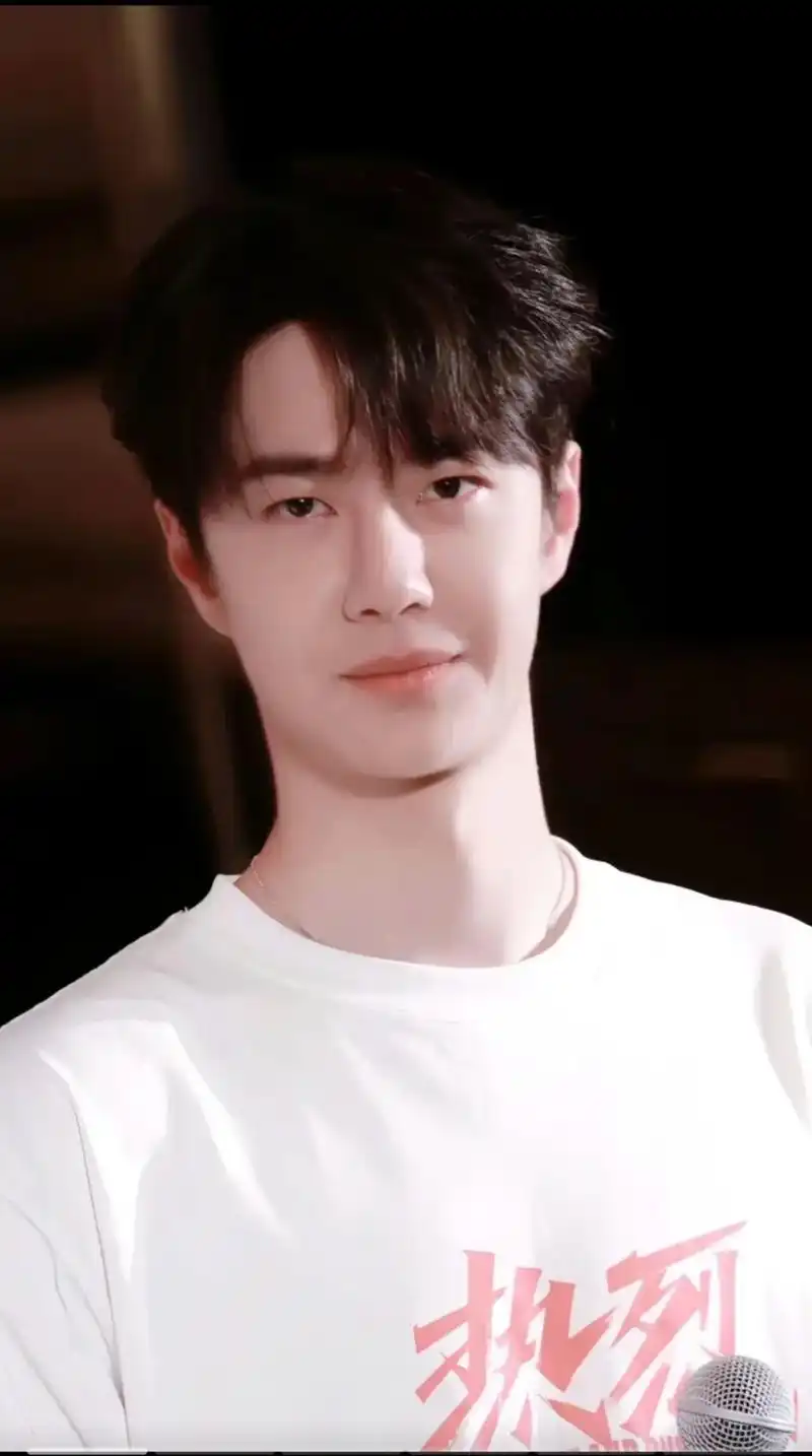 王一博泰国粉丝见面会 - 一博王炸931578 - 抖音