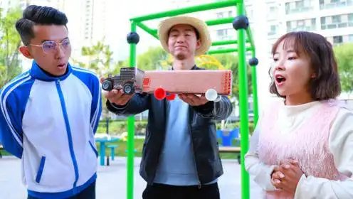 大圣手工小卖部第二集,学生想要手工货车,不料大圣觉得是小意思