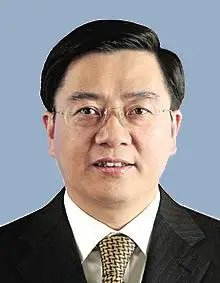 陈伟俊,现任余姚市委书记