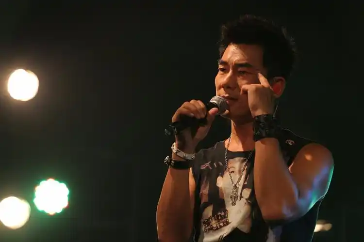 任贤齐,刀郎等这些传奇歌手,都只活在磁带那个年代了吗?