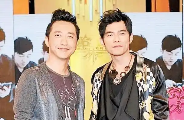 放弃豪门阔太,嫁小10岁小鲜肉,55岁的她为何让庾澄庆念念不忘?