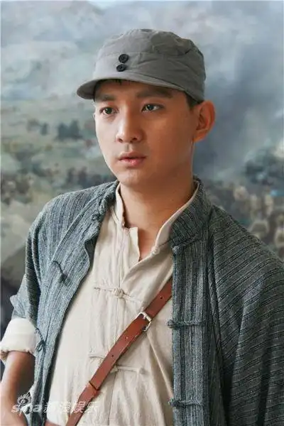 资料图片铁道游击队剧照花騉饰小坡