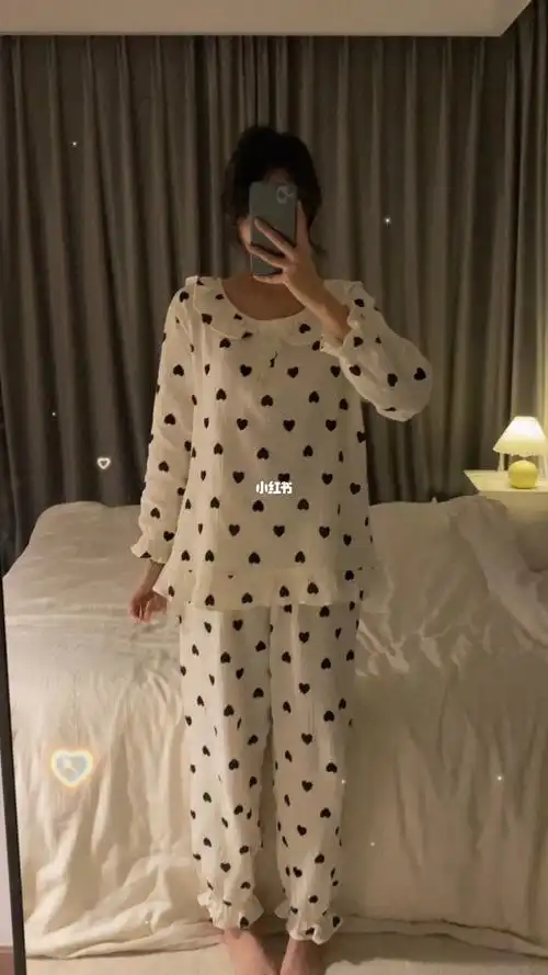 睡衣在家也要穿的美美哒试试这款家居服