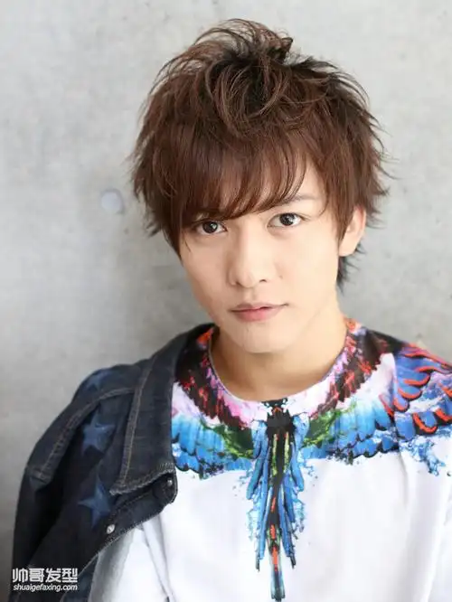 男生毛束感齐刘海发型图片长刘海发型怎么弄最帅4