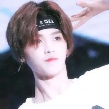 黄明昊头像图片大全高清帅气的黄明昊头像高清