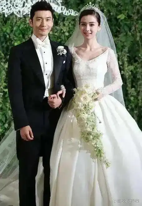 国内六大"名模":吕燕长相高级,何穗身材最好,杨颖被嘲"野模"