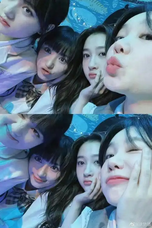 关晓彤晒二十不惑2闺蜜合影一起面膜局睡衣局饭局