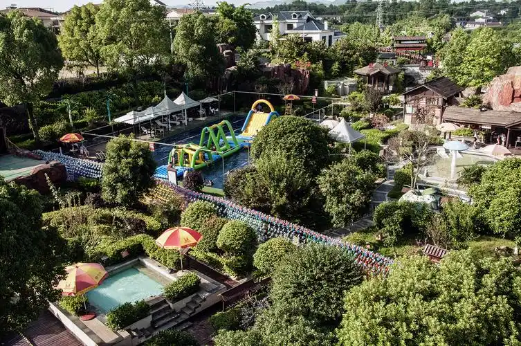 灰汤金太阳温泉度假村