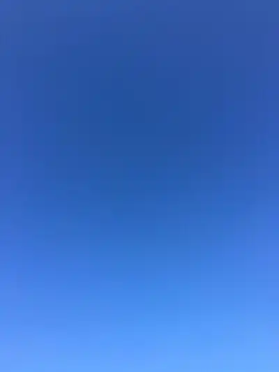 羽毛蓝色天空 - 堆糖,美图壁纸兴趣社区