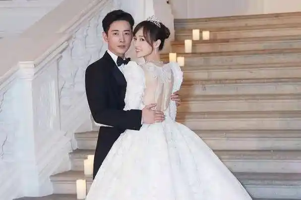 李心艾爆料唐嫣生了龙凤胎,网友边祝贺边等着官宣_罗晋_消息_微博