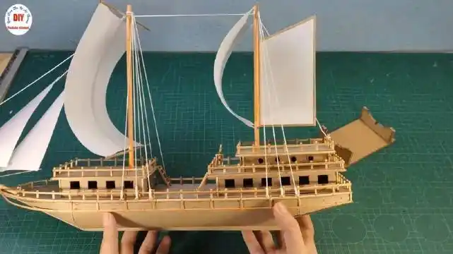 用硬纸板手工制作一艘船教程,看起来复杂不?