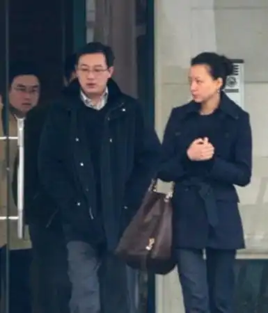 董卿高富帅男友曝光 豪门女星不公开的内幕(组图)