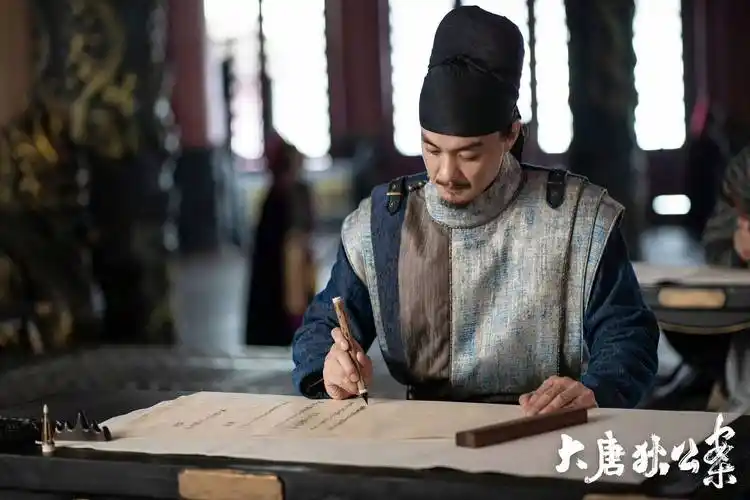 周一围新剧《大唐狄公案》开播 文武双全展现正直善良底色_狄仁杰_凤