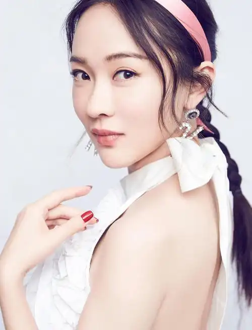 霍思燕:第6816期时尚潮流美图欣赏