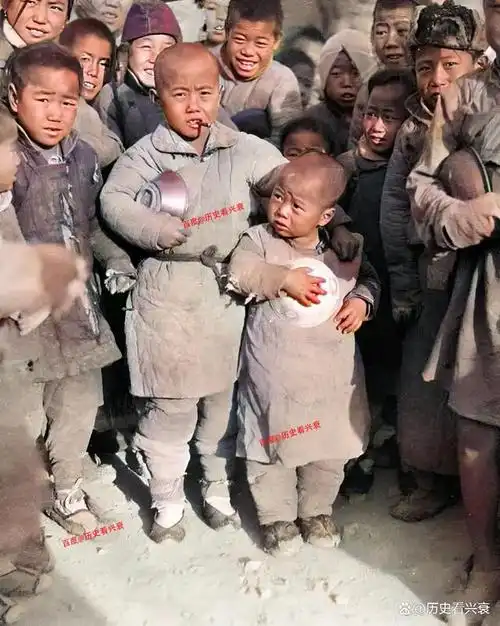 一组清朝穷人的老照片看完让人心痛