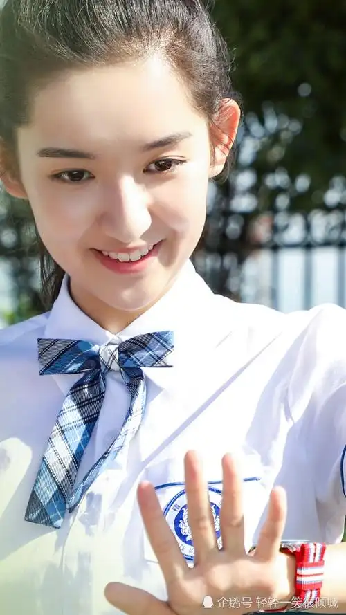 王玉雯饭修目光所致是你