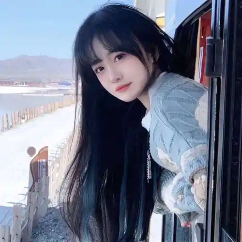 【100张】高颜值的冬日氛围感女生头像 - 知乎