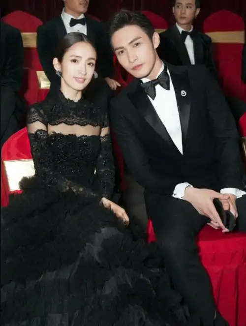 42岁的女星演少女被吐槽,而她配25岁的小鲜肉却很搭_张彬彬