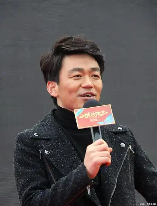 回顾王宝强与马蓉的爱情故事|盈盈|小说家|一见钟情|天地之中|金钱纠