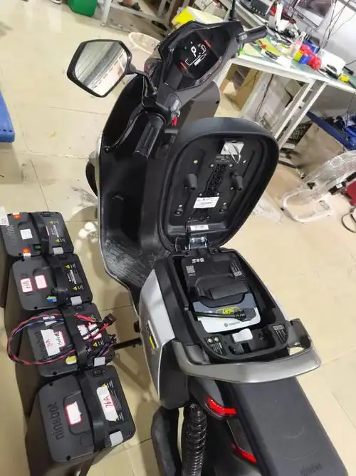 九号电动九号机械师长续航电池