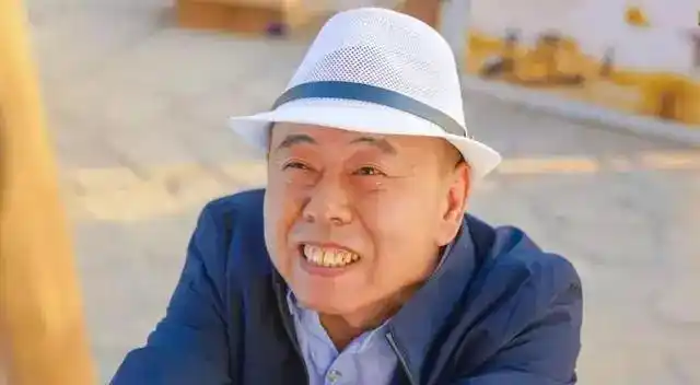 潘长江个人资料简介及身高(从老艺术家到直播卖货) - 帮企客