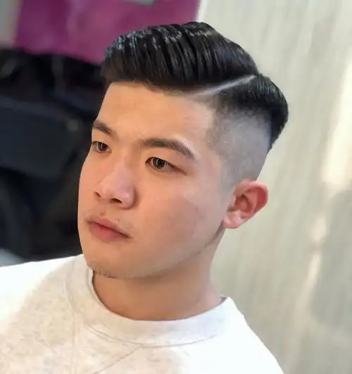 男人过了30岁头发怎么剪这9款发型帅气显年轻值得尝试