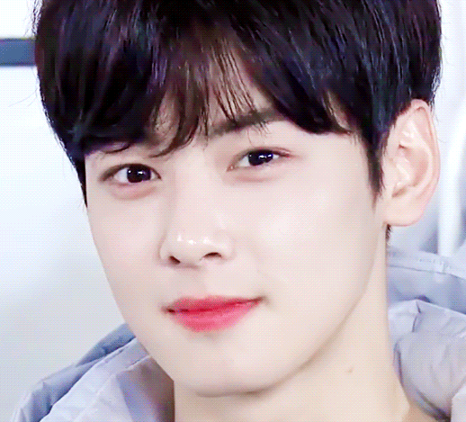 车银优欧巴男神帅哥gif动图_动态图_表情包下载_soogif