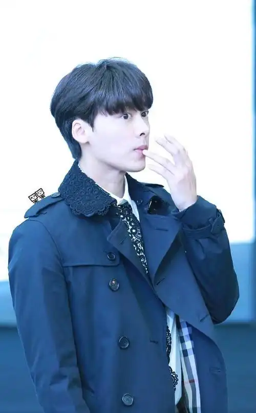 可爱宝贝[我想开了]@李易峰#峰启新一岁,事事常安乐